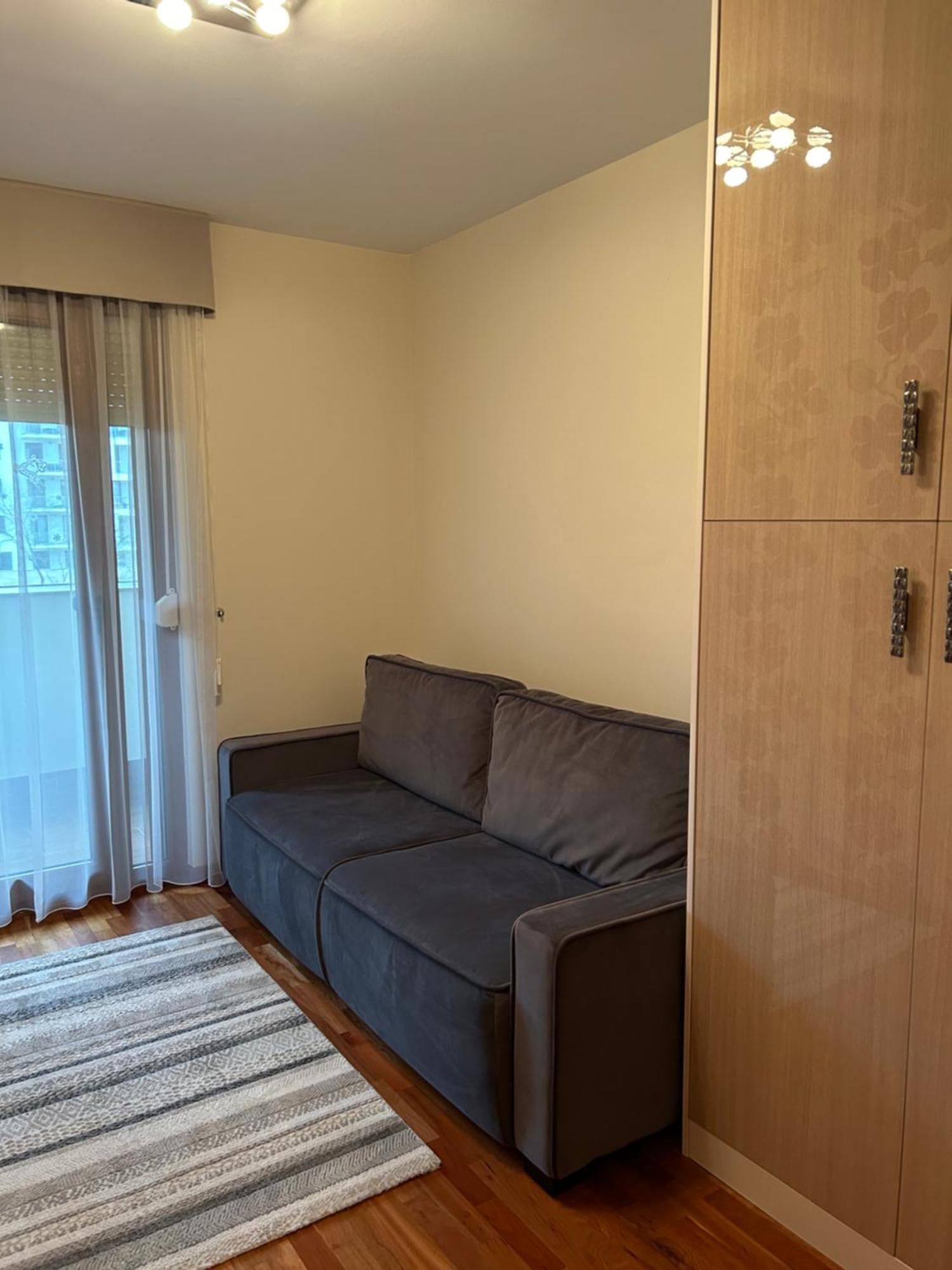 Danube Terrace Elegant With 2 Bedroom With Free Air Conditioner And Private Parking بودابست المظهر الخارجي الصورة
